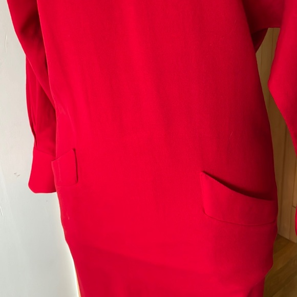 🎉 HOST PICK 🎉  Vintage Malcolm Pearce/Holt Renfrew Long Red Gown, Size 6 🇨🇦 - Picture 5 of 15